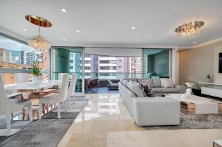 Modern & Spacious Apartment near Provenza - Medellín - 8
