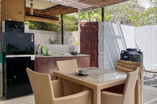 Garden Leaf Villa - 2 Bedroom Pool Villa with Minimum Stay 2 Nights - Nusa Dua - 5