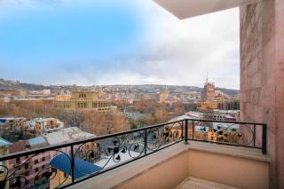 Beautiful 2-bedroom apartment with an amazing view! - Yerevan - 8
