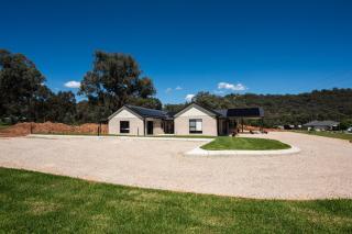 Rosella Suite - An Accessible Couples' Retreat - Mudgee - 3