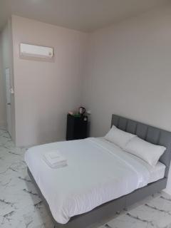 MWELL House - บ้านพักเอ็มเวล - - 0