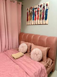 Stylish Comfy and Cozy - Manila - 1