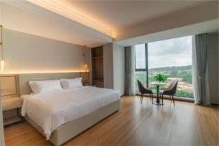 Billions Hotel - Sihanoukville - 4