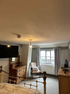 4 Bed Apartment The Windmill 16th Century Pub - Loughborough - 4