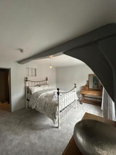 4 Bed Apartment The Windmill 16th Century Pub - Loughborough - 3