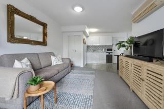 Stylish Unit, 4* Resort, Close to Noosa River - 4