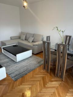 Dielli Apartment - Prishtinë - 9
