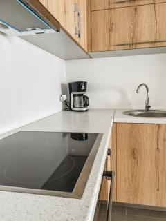 Esca Sea View Apartment - Saranda - 3