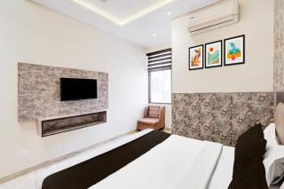 Super Collection O Sector 108 Noida - Noida - 1