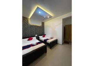 Cofiya Hotel - Madikeri - 9