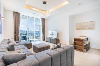 Palm Home next to Nakheel Mall with Private Beach - 9