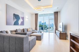 Palm Home next to Nakheel Mall with Private Beach - 1