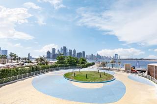 Palm Home next to Nakheel Mall with Private Beach - 3