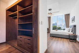 Palm Home next to Nakheel Mall with Private Beach - 2