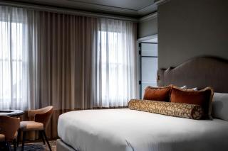 The Grand National Hotel by Saint Peter - 9