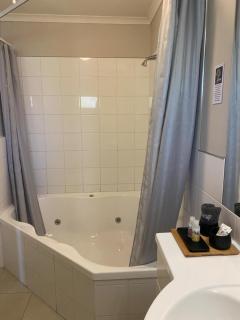 ASURE Avenue Motor Lodge - Timaru - 8