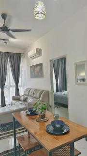 Amnaas Troika Residence 1Br Wifi Netflix - Kota Bharu - 0