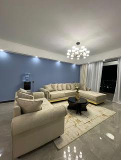 3 Bedroom all ensuite with 3 balconies - 8