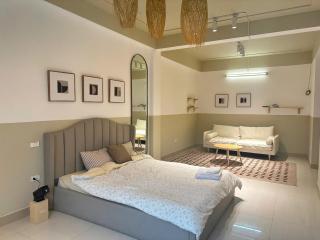 Luxe Paradise 21 Nguyen Van Troi - Hanoi - 0