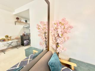 The King Bed In SMDC, SM City Diversion Rd Iloilo City - Iloilo - 1