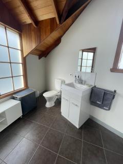 Gaol House Cottages - Bicheno - 5