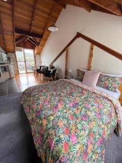 Gaol House Cottages - Bicheno - 1