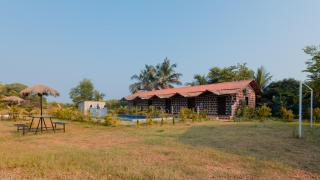 Peacock Retreat 4BR Cottages with Private Pool & Scenic Views Saligao - Saligao - 5