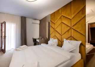 Hotel Atlantis Near IGI Delhi Airport - New Delhi - 4