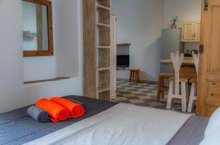 Maria-Anna Traditional Island House - Parikia - 3