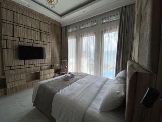 Toba Retreat Mansion and Villas - Tomok - 2