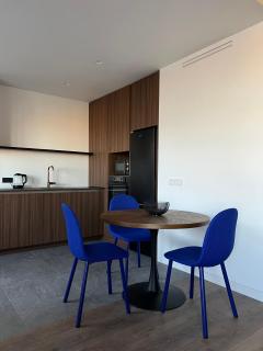 Двокімнатний люкс в ЖК над Бугом - 1