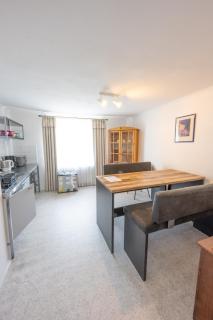 Komfort Apartmenthaus Haslbach FGZ - Ratisbona - 4