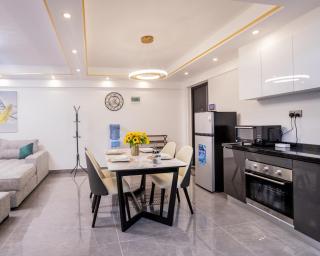 Sky High Luxe - Elegant 2BR Apartment with City Views - Nairobi - 5