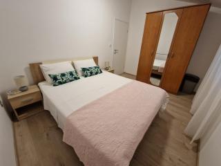 Apartment Hramina - Murter - 4
