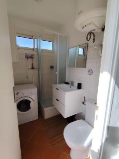 Studio avec terrasse face plage parking - 4