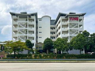 Tune Hotel KLIA Aeropolis (Airport Hotel) - Sepang - 9