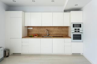 The Lodge Summer Apartments - 6