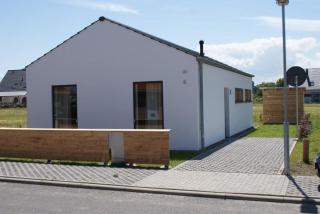 Strandnahes Ferienhaus Mit Terrasse Und Stellplatz - Zierow - 0