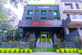 Treebo Ace Luxe - New Delhi - 9