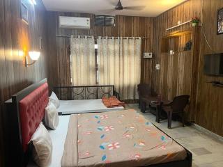 Baba Paying Guest House - Varanasi - 8