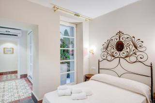 Right House - Stampace Historic Centre - 7