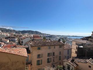 L'ILLUSIONISTE studio dans le Suquet avec aperçu mer - Cannes - 1