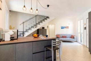 GuestHost - Livorno Modern Apartment with Balcony! - 7