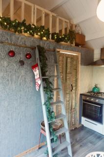 Tiny Botanic House - 6