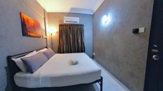 10pax GFloor 2R2B Dual-Key Doorstep to Beach, FREE BBQ Set, Wifi, 50"Smart TV - Port Dickson - 4