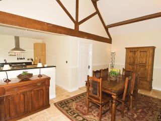The Peacock Barn - E4713 - Dunstall - 9