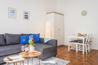 Central Harmony Apartment - 8