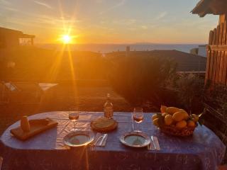 "Sardinia Blue Home" Vista mare, tramonti mozzafiato su Golfo Asinara, giardino, parking e Wi-Fi - 9