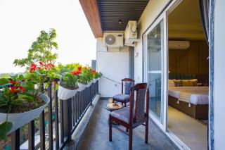 Alaya Stays BYDM Family Paradise 3 BHK Apartment Near Triveni Ghat & Laxman Jhula - 9