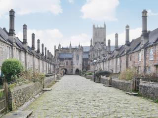 Cow Cottage - Langford - 3